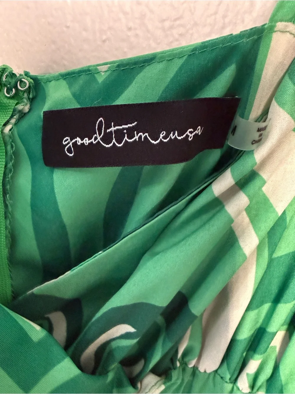 Green Abstract-Print Tiered Maxi Dress with V-Neck